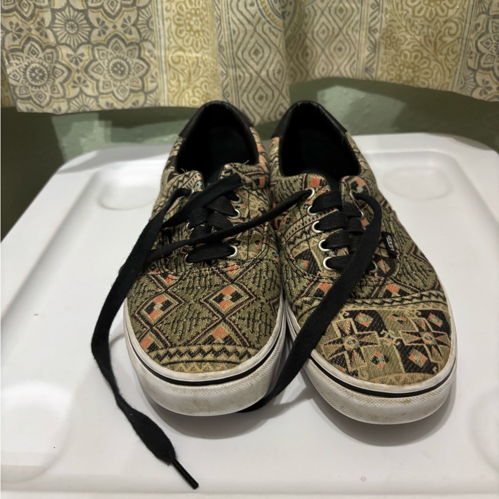 Vans size 9